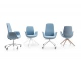 Ergonomické křeslo ElliePro má široký výběr podnoží
