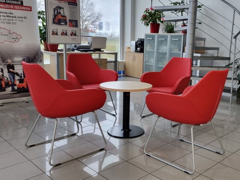 Konferenční židle do vstupních prostor recepce - Rudná