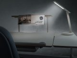 Stolní lampa 32LED 04 v interiéru